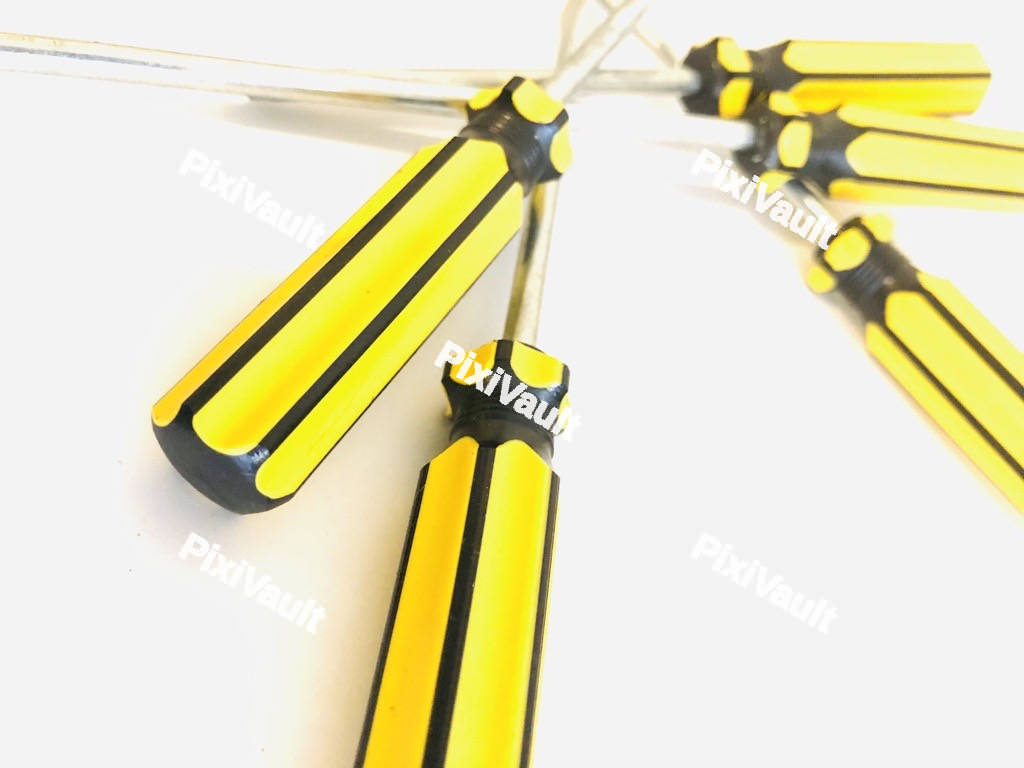 Yellow and Black Screw Drivers
